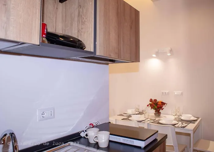 Sirena Partenope E San Gennaro Home Sanita - Centro Storico Napoli